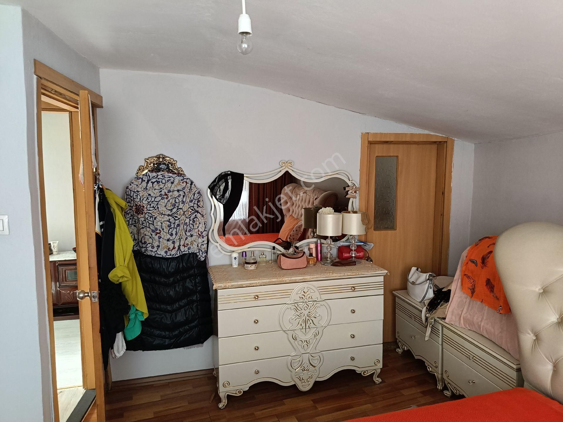 Bursa Yıldırım Derebahçe Davutkadı Mhde Satılık Tripleks Müstakil Ev - Görsel 22