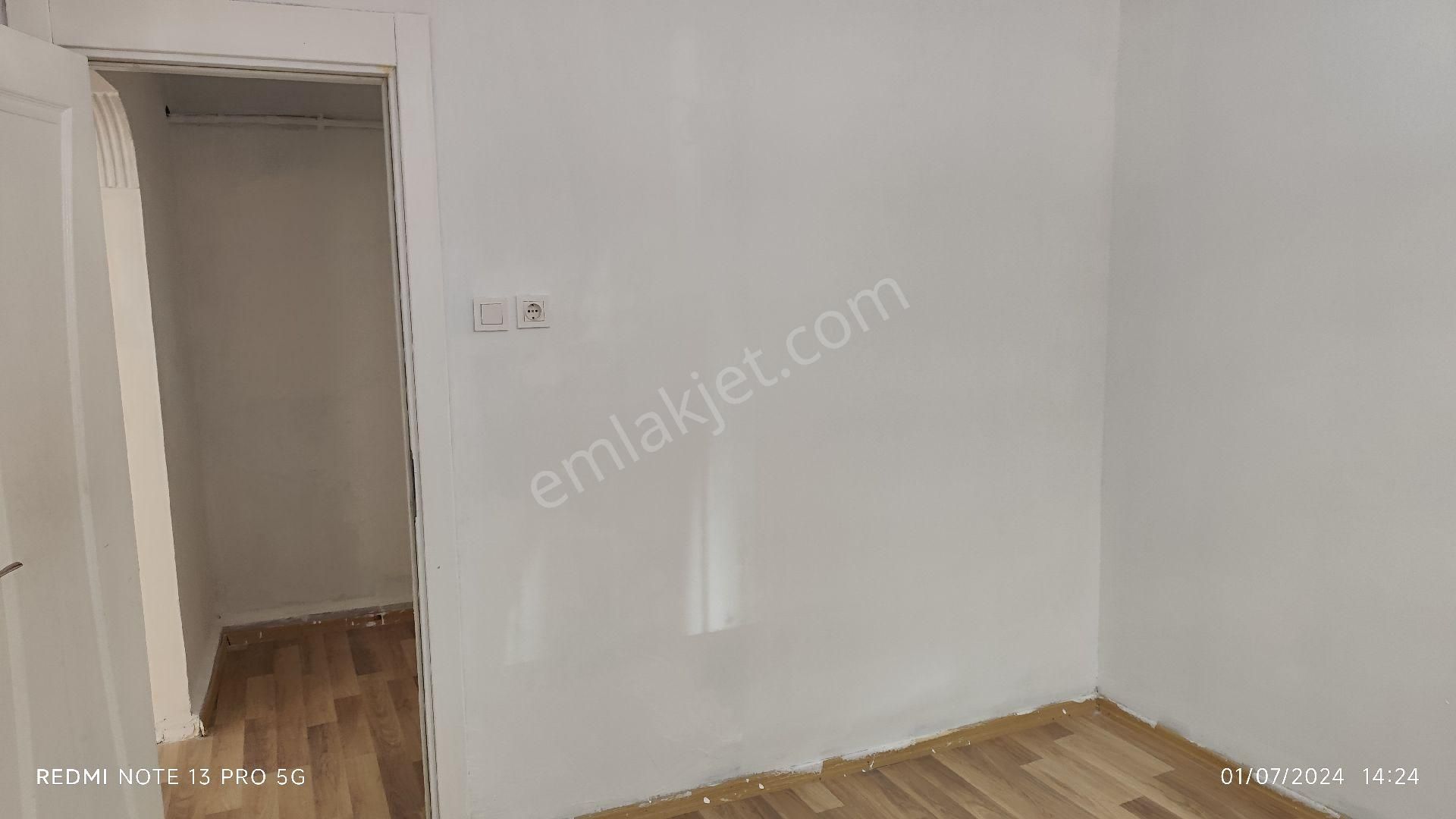Fatih Maltada 2+1 Kombili Bahce Kati Satilik - Görsel 2