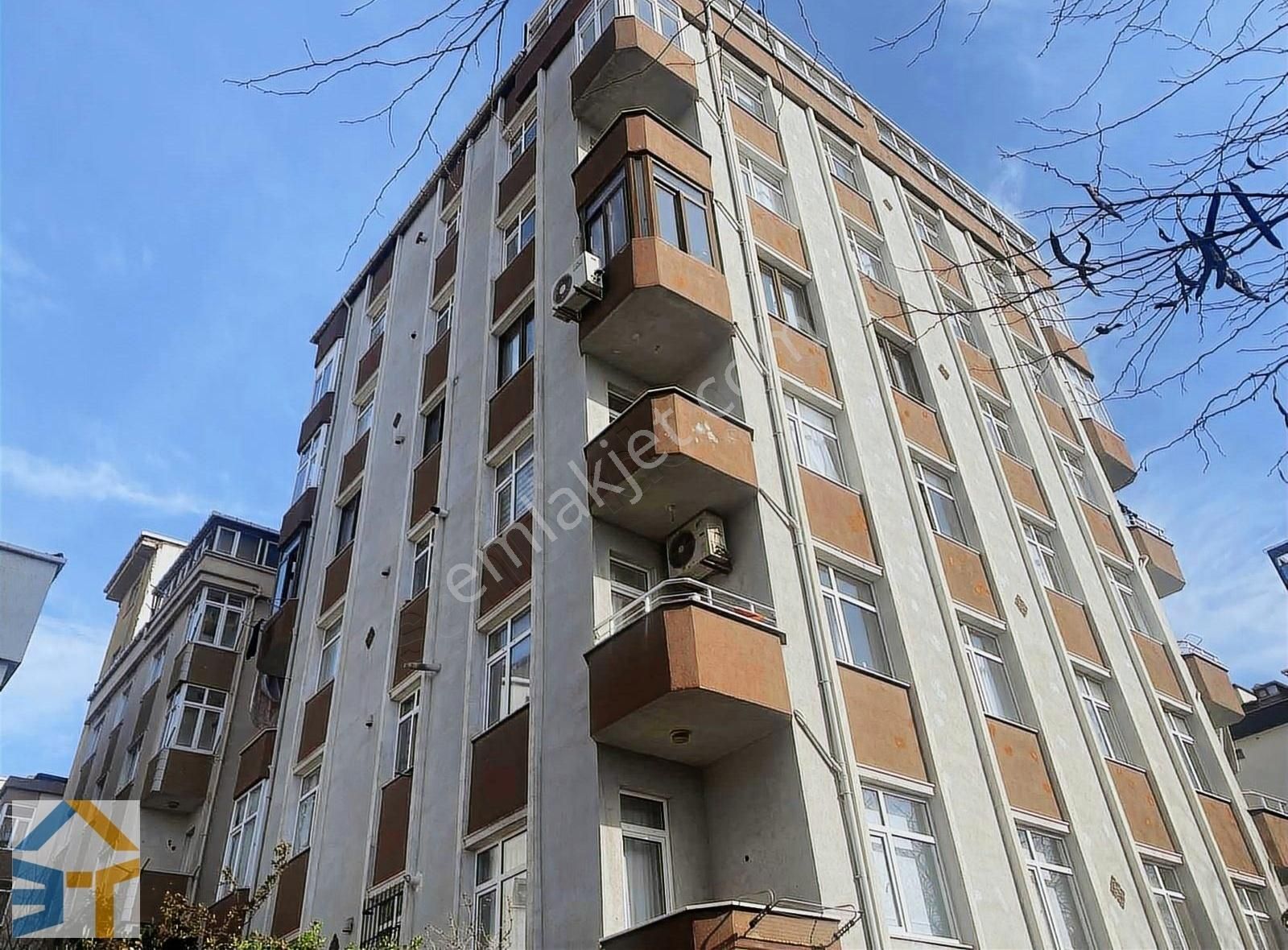 Ümraniye Çamlık Satılık Daire Çamlık 'ta Kullanışlı 3+1 Satılık Daire