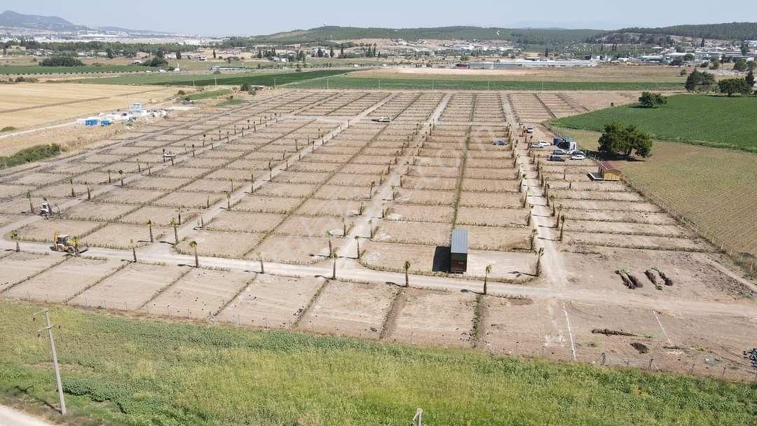 Menderes Kısık Köy De Bahceler - Görsel 5