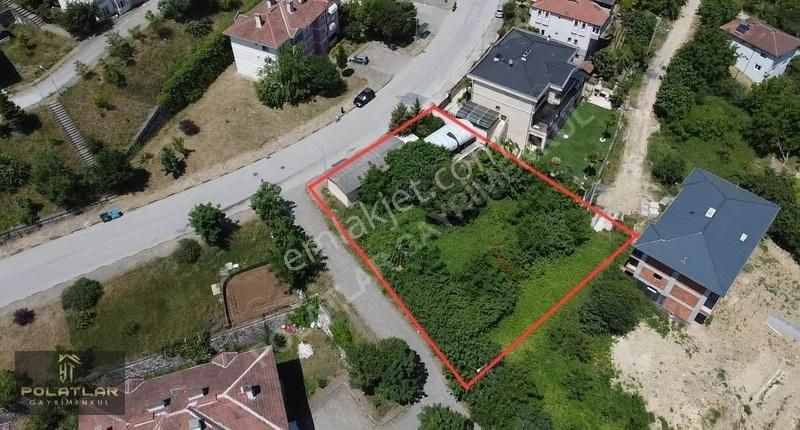 Adapazarı Karaman Satılık Ticari İmarlı Karaman'da 868 m2 Cadde Üzeri Satılık Arsa