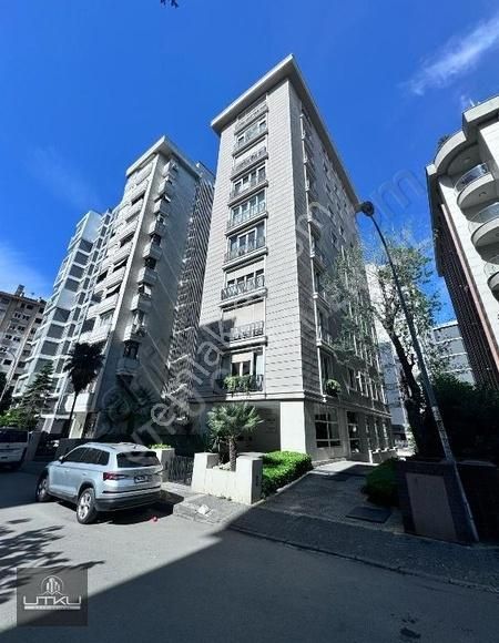 Kadıköy Caddebostan Satılık Daire UTKU'DAN CADDEBOSTAN SAHİL'DE KATTA TEK 170m2 EBEVEYNLİ 4+1