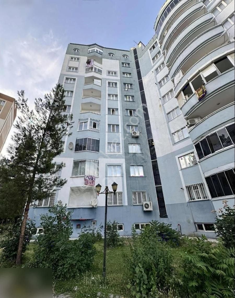 Kayapınar Medya Satılık Daire EY-ÇA DAN METROPOL 1 SİTESİNDE FIRSAT DAİRE