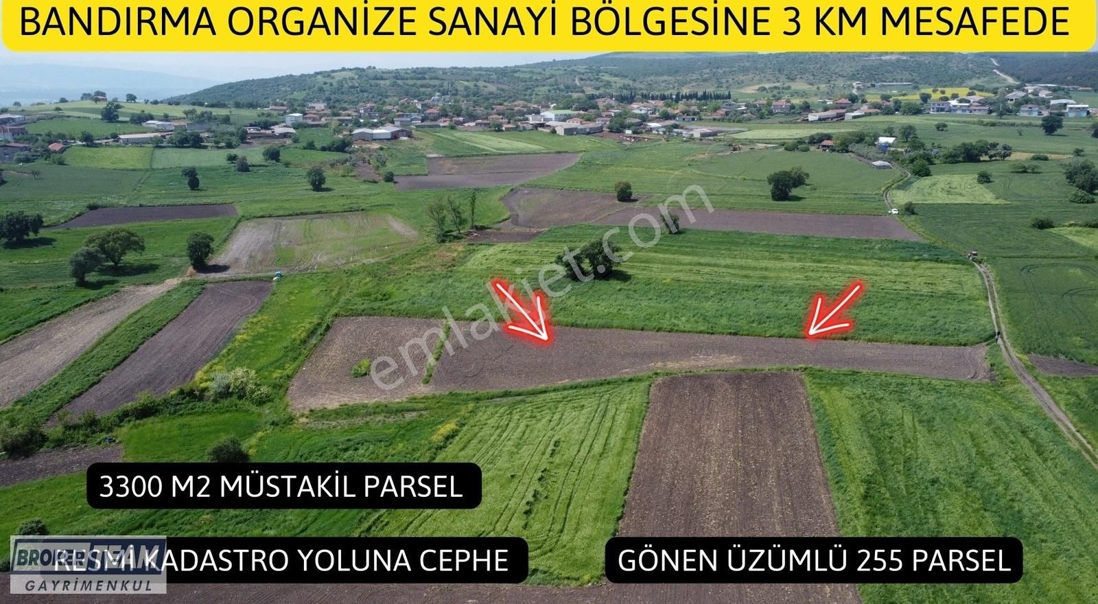 Gönen Üzümlü Satılık Tarla GÖNEN ÜZÜMLÜ DE RESMİ YOLA CEPHE KÖYE YAKIN SATILIK TARLA