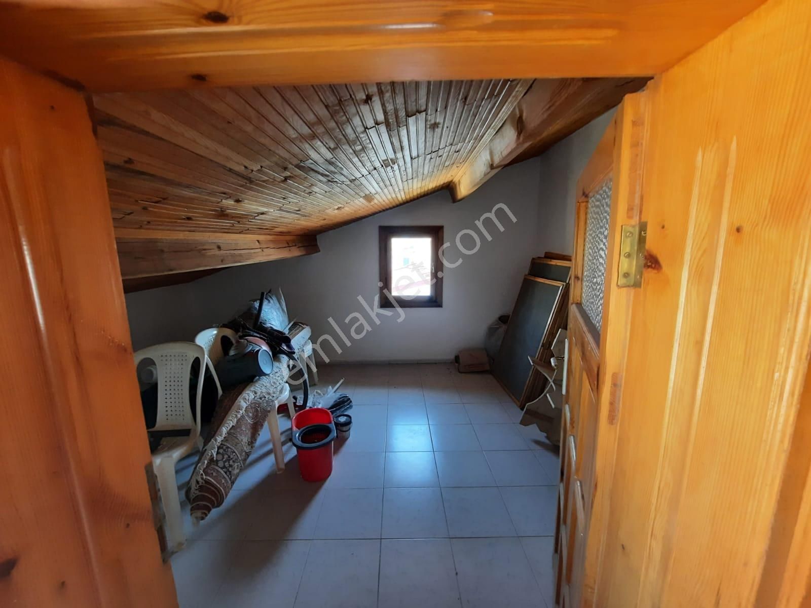 Akbük Altın Sitesinde Triplex Villa - Görsel 6