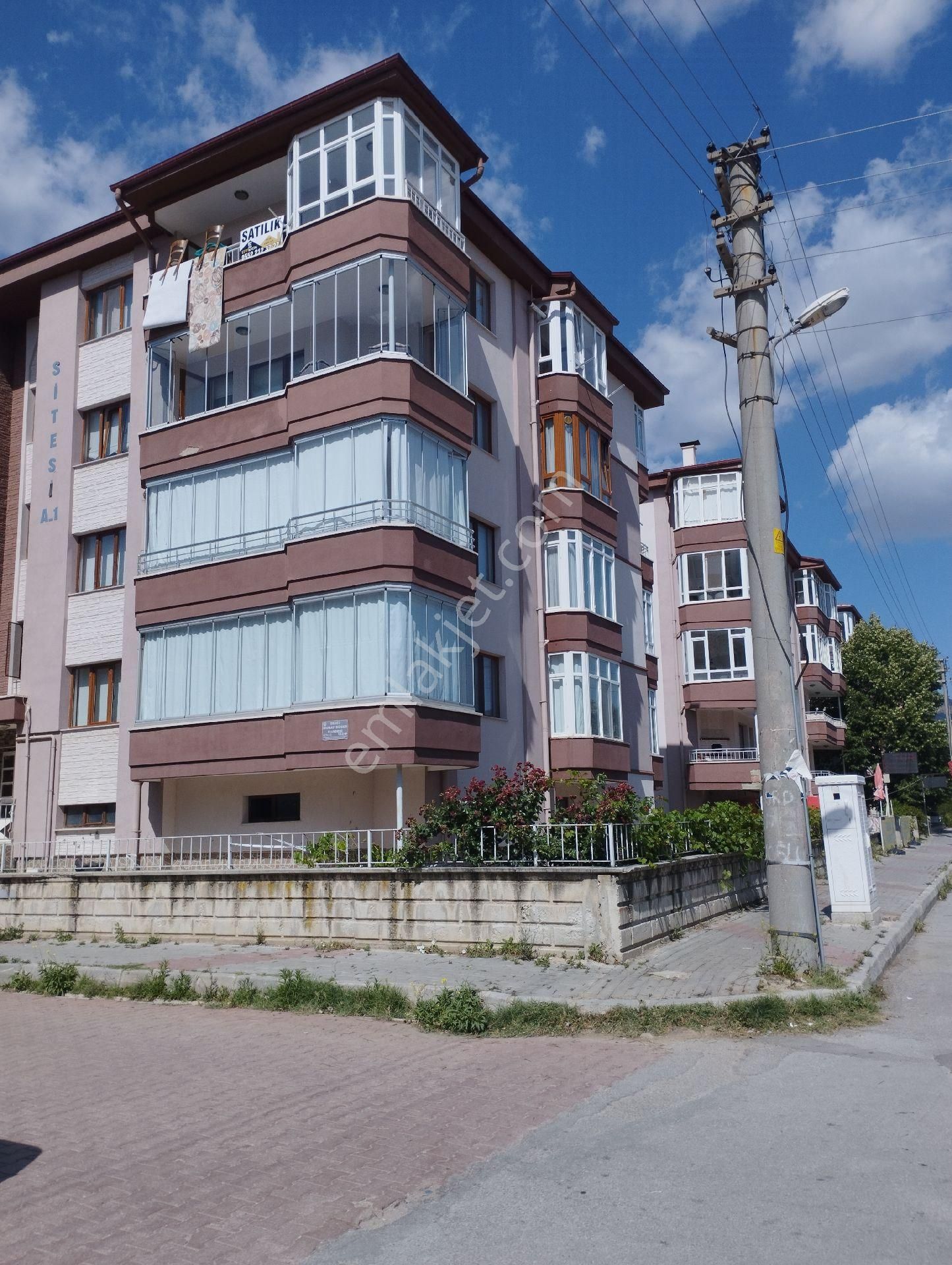 Afyonkarahisar Merkez Kanlıca Satılık Daire MÜKEMMEL KONUMLU KANLICADA SATILIK DAİRE