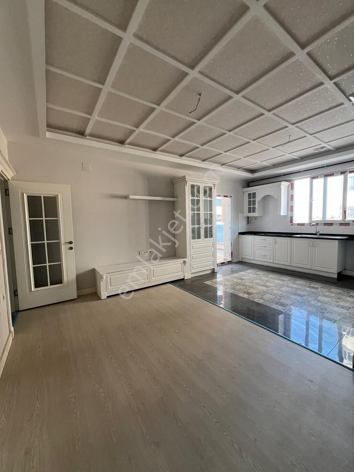 Tarsus Barbaros Satılık Daire  TARSUS CK EMLAK'TAN 220m2 5+1 ULTRA LÜKS SATILIK DAİRE