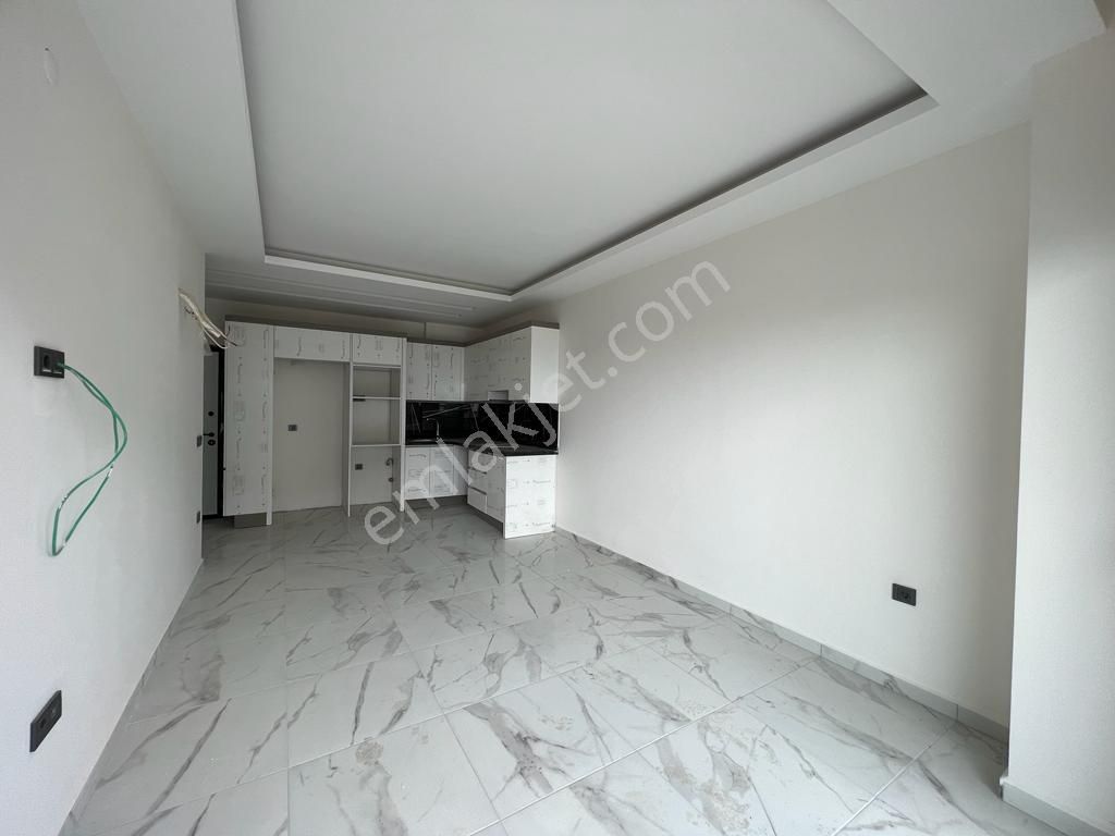 Alanya Avsallar Satılık Residence  AVSALLAR SATILIK 1+1 EŞYASIZ RESİDENCE ALANYA ROYAL SİS 9 