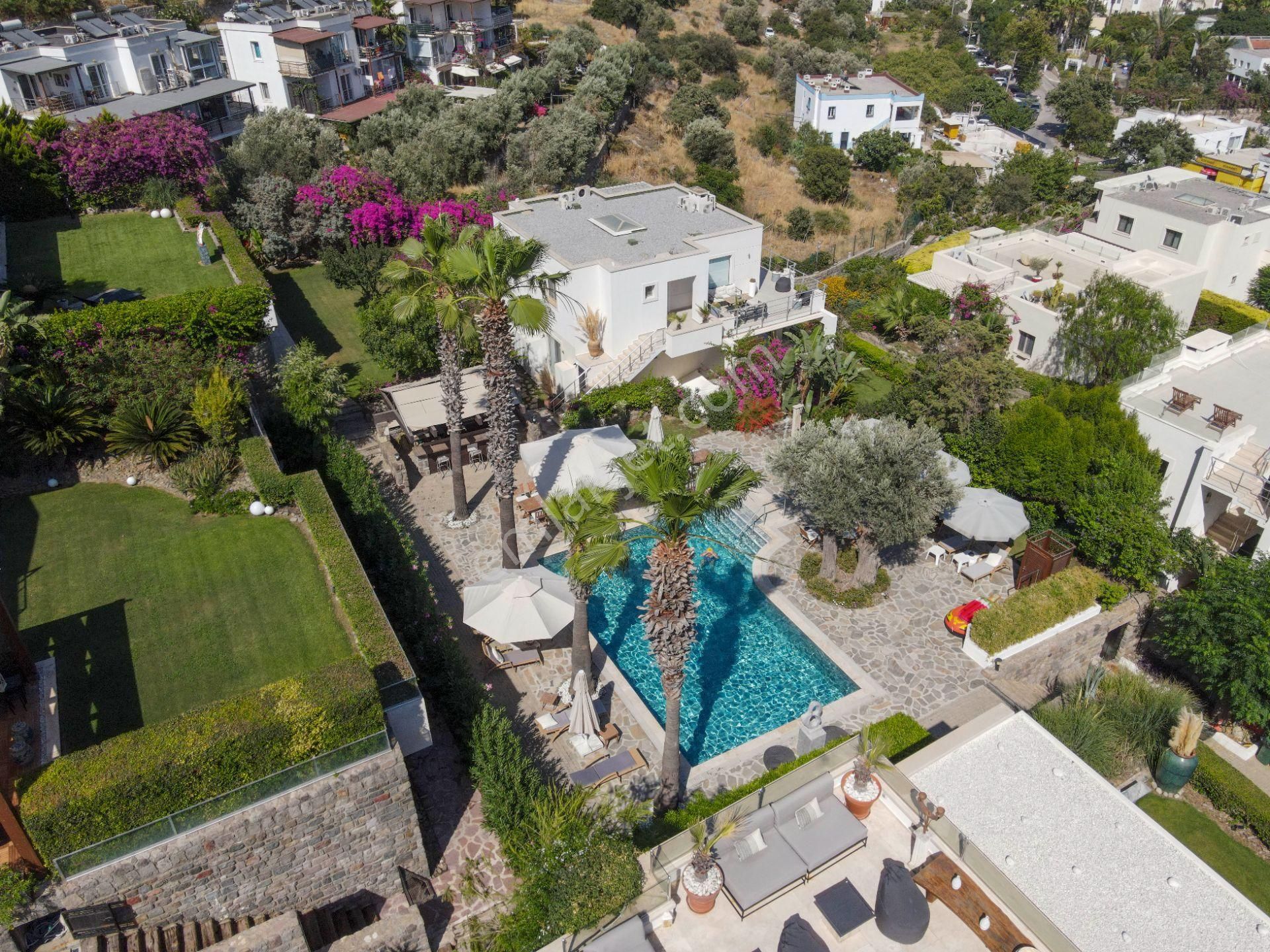 Bodrum Türkbükü Satılık Villa  TÜRKBÜKÜ SATILIK 4+1 DUBLEKS