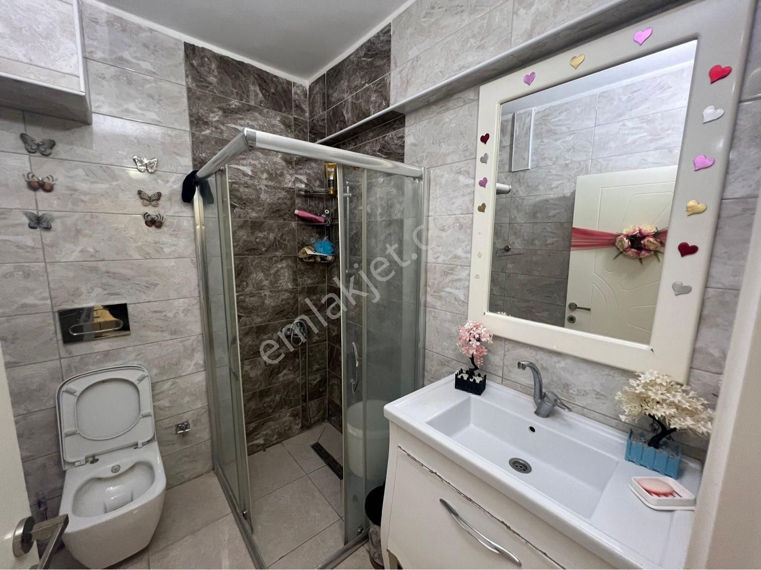 Roma'dan Yeni Mahallede Satılık Villa - Görsel 16