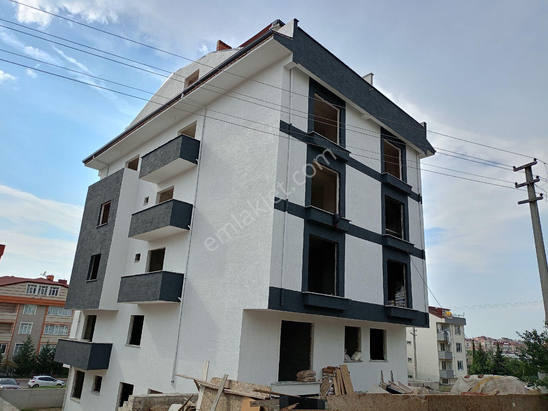 Çayırova Akse Satılık Daire ÇAYIROVA AKSE MAHALLESİNDE SATILIK 5+1 DUBLEKS DAİRE