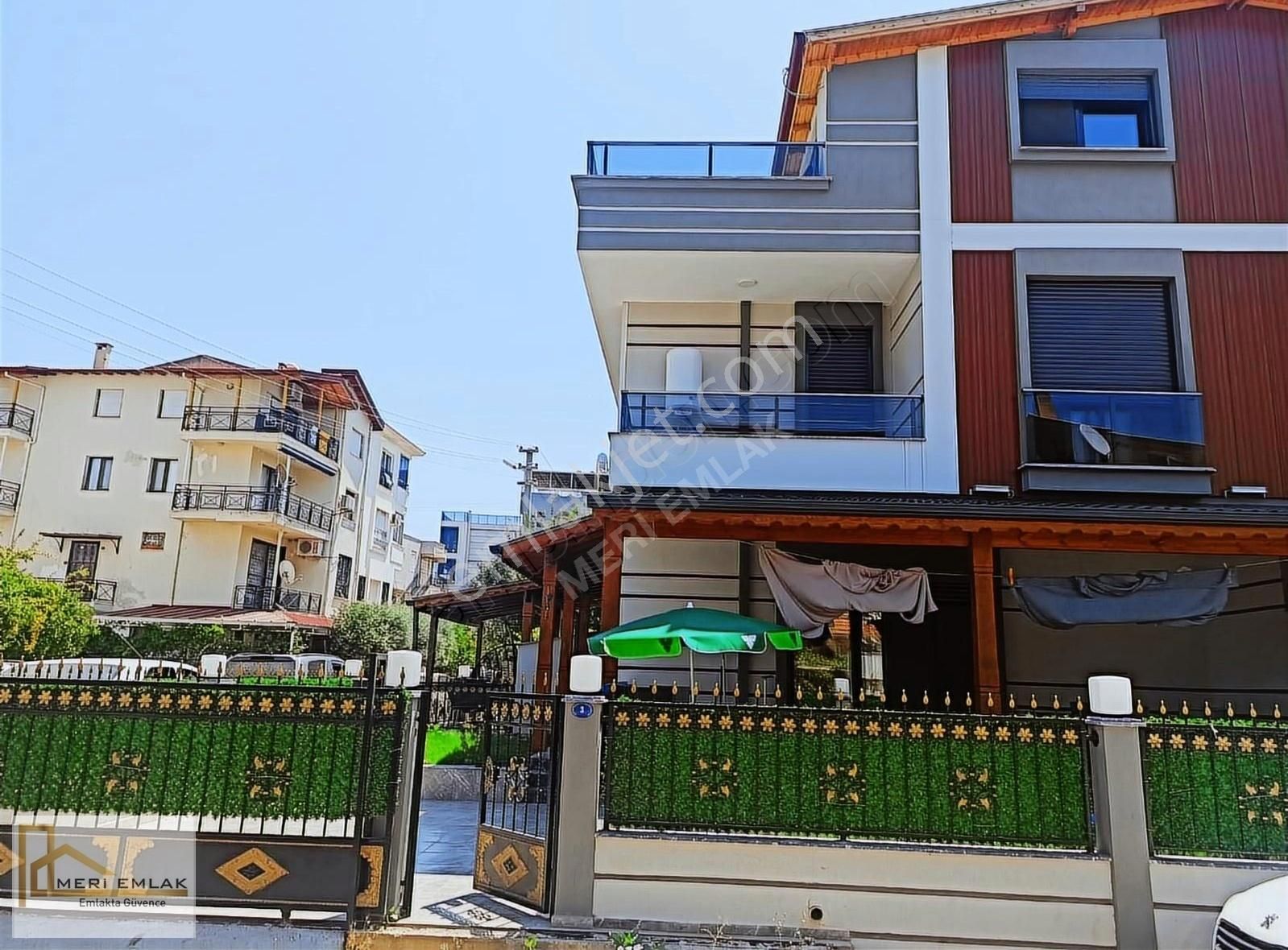 Menderes Çukuraltı Satılık Villa MERİ EMLAK'TAN DENİZE 200m KÖŞE VİLLA