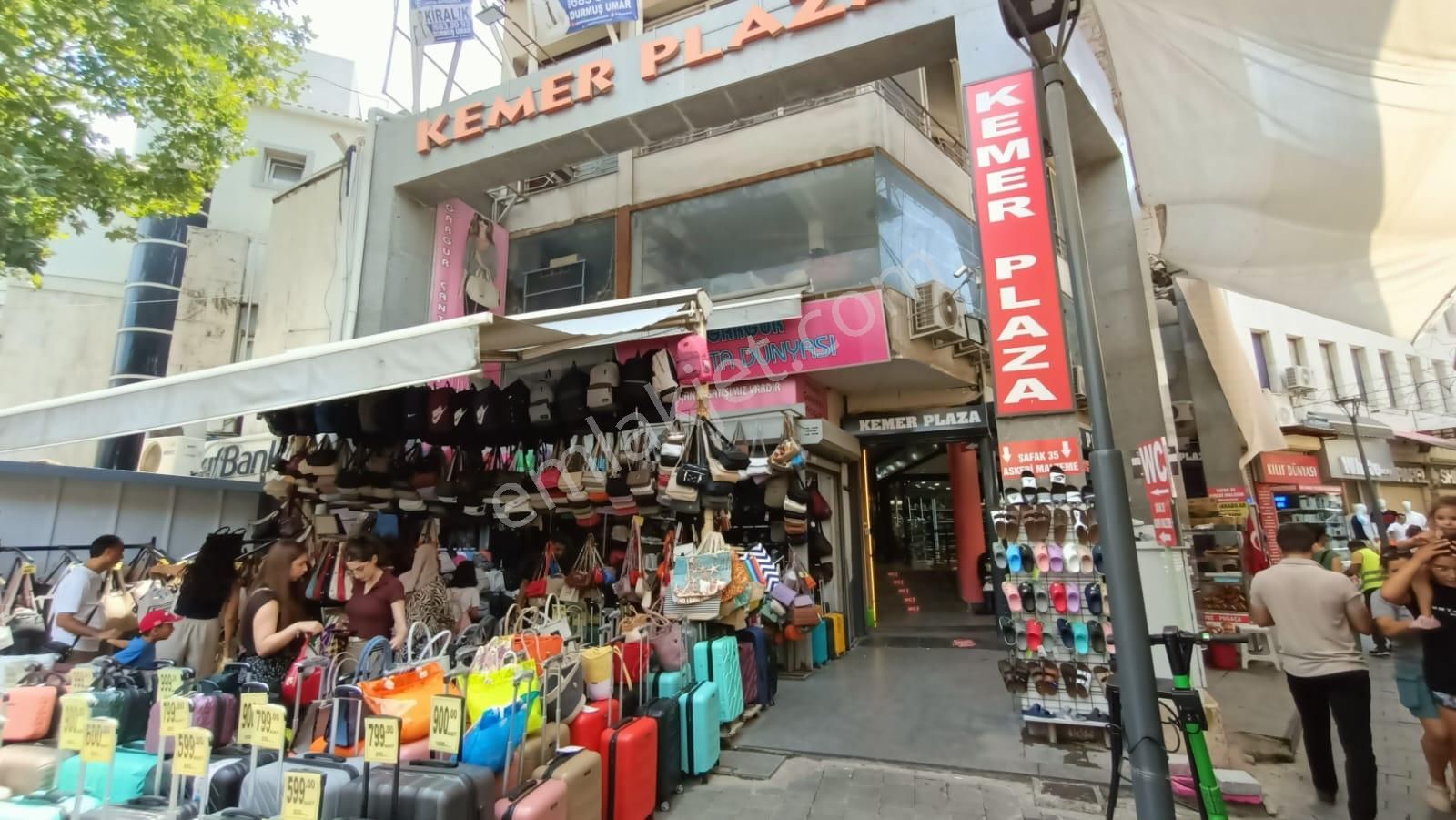 İzmir Konak Kiralık Dükkan & Mağaza  KEMER PLAZA'DA ZEMİN KAT BAKIMLI İŞYERİ