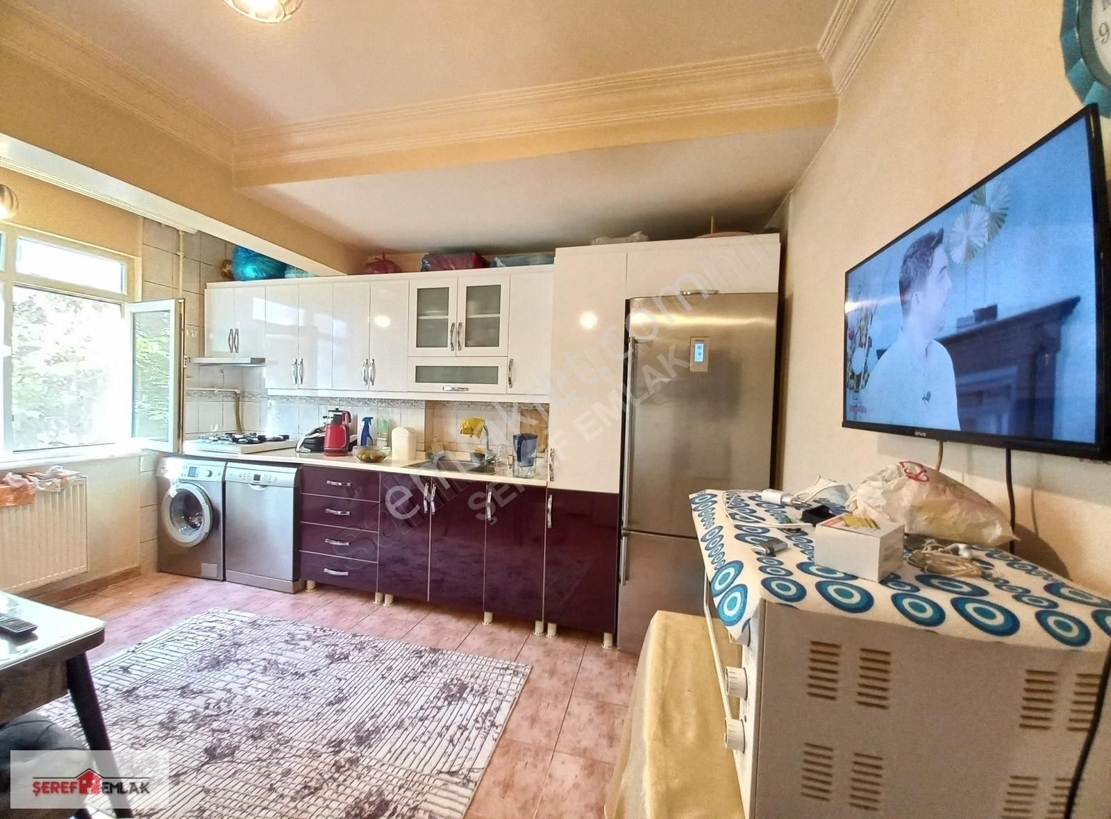 Gaziosmanpaşa Karlıtepe Satılık Daire ŞEREF EMLAK PAZAR SOKAĞINDA SATILIK KULLANIŞLI DAİRE