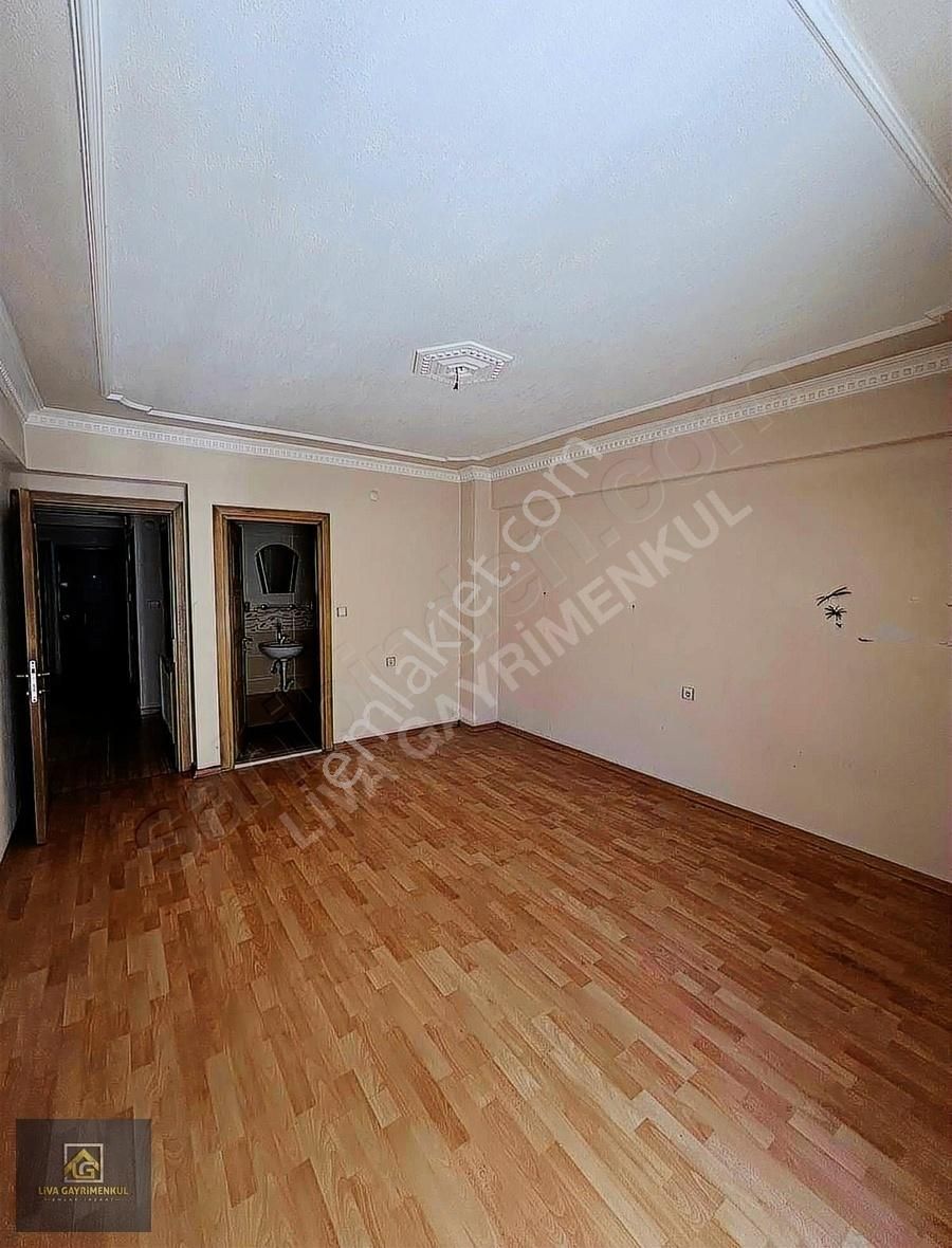 Buca Çamlıpınar Kiralık Daire LİVA'DAN BUCA ÇAMLIPINAR'DA 4+1 KİRALIK ARAKAT DAİRE