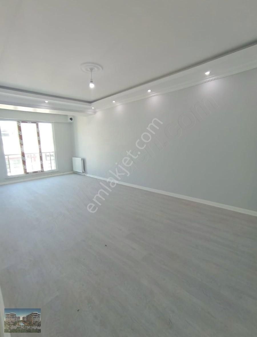 Başakşehir Güvercintepe Satılık Daire Başakşehir Güvercintepe Cem evin arkası 6+2 dubleks 240m²