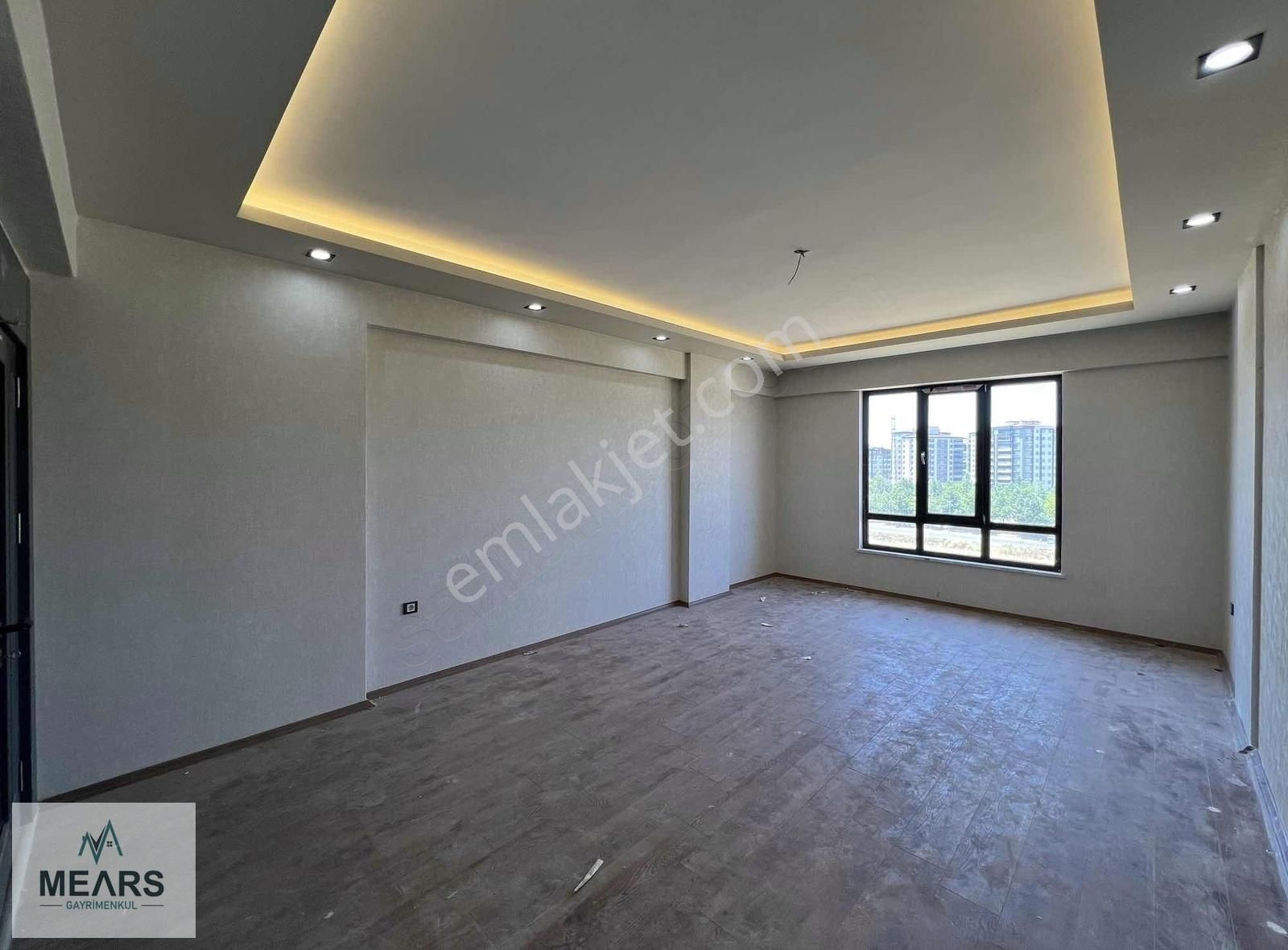 Şehitkamil Fıstıklık Satılık Daire MEARS'TAN FISTIKLIK MERKEZ'DE MASRAFSIZ FULL GÖBEK KAT 3+1 DAİRE