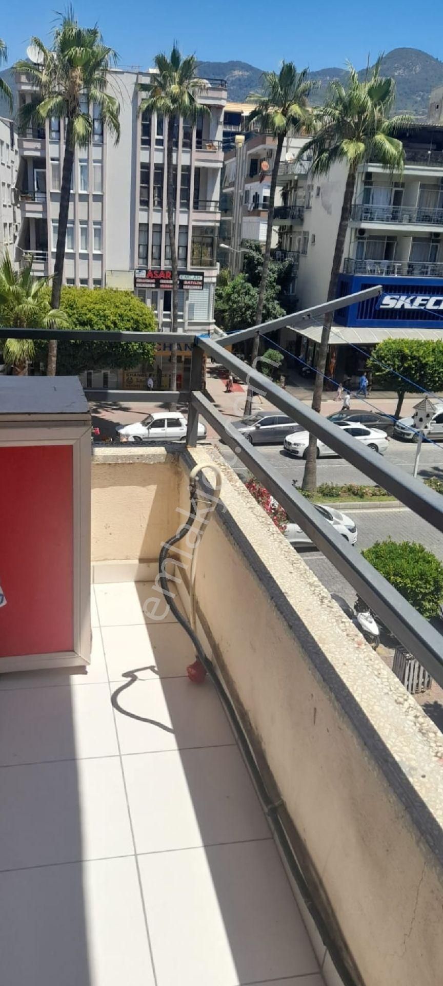 Alanya. Merkez. De. Kıralık 1+1 Eşyalı Daire - Görsel 13