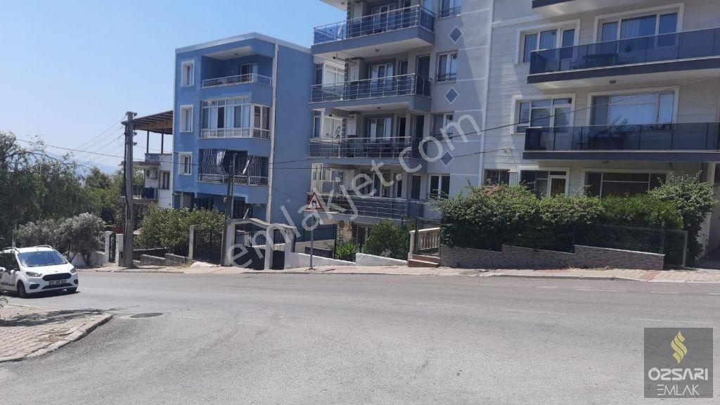 Bornova Atatürk Mah. Kiralık 3+1 Doğalgazlı Ve Klimalı Daire