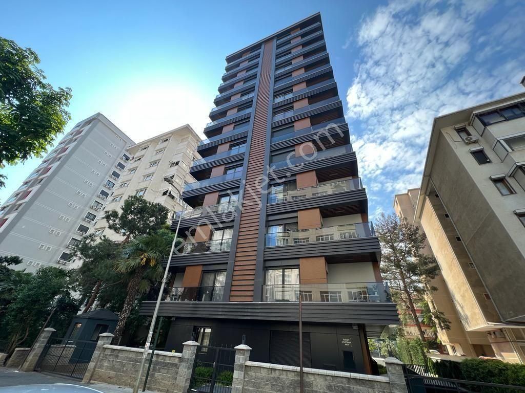 Kadıköy Erenköy Satılık Daire  ERENKÖY'DE MARMARAYA YAKIN140m² NET  4+1 BALKONLU, EBEVEYNLİ