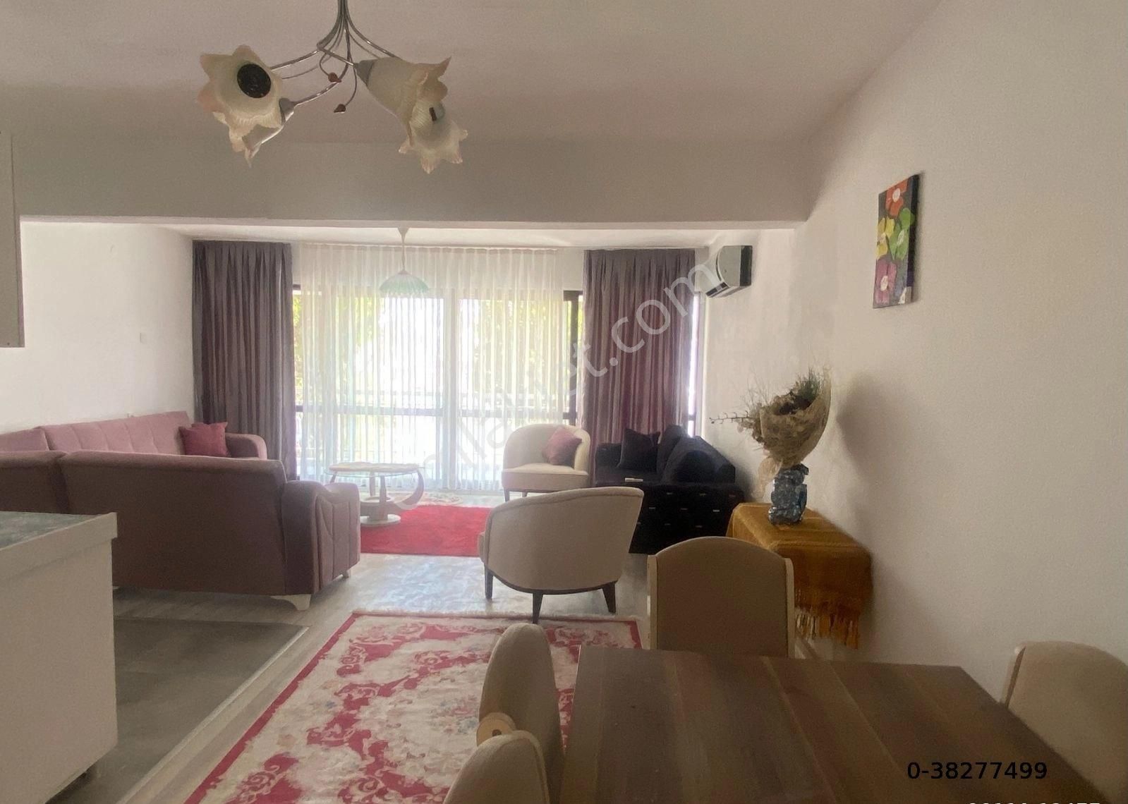 Kuşadası İkiçeşmelik Satılık Daire ÖNÜ AÇIK MERKEZDE SATILIK 2+1 DAİRE