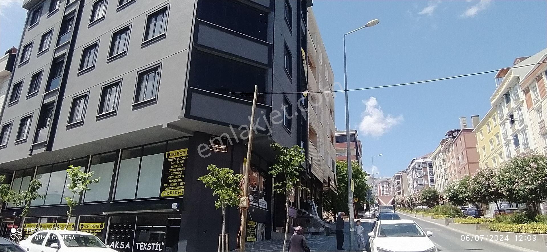 Arnavutköy Anadolu Satılık Daire İstanbul Arnavutköy Anadolu Mahallesi'nde satılık 3+1 sıfır daire cadde üzerinde