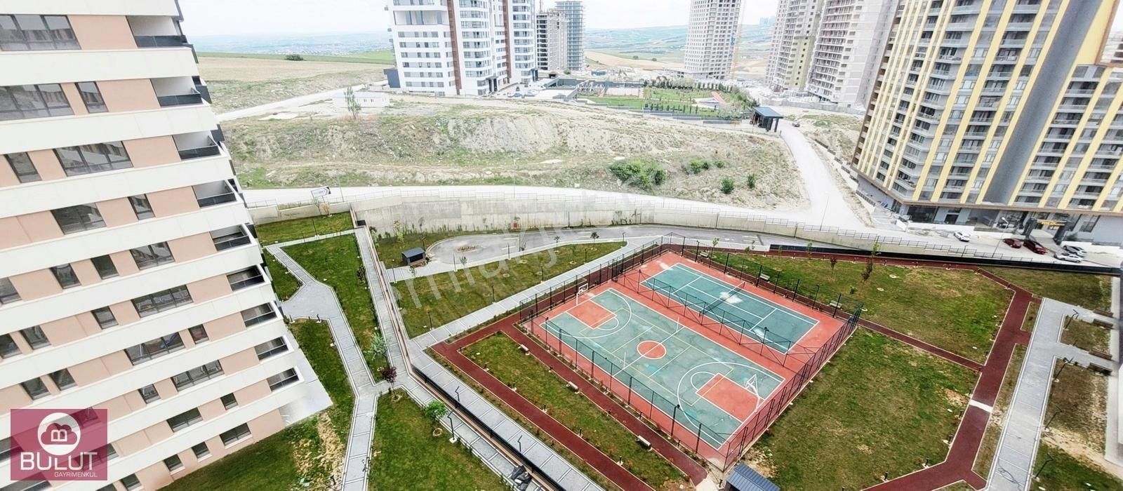 Gölbaşı Taşpınar Satılık Daire NEVAPORT İNCEK 3+1 B Blok Büyük Tip Köşe ( Güney-Doğu-Kuzey )