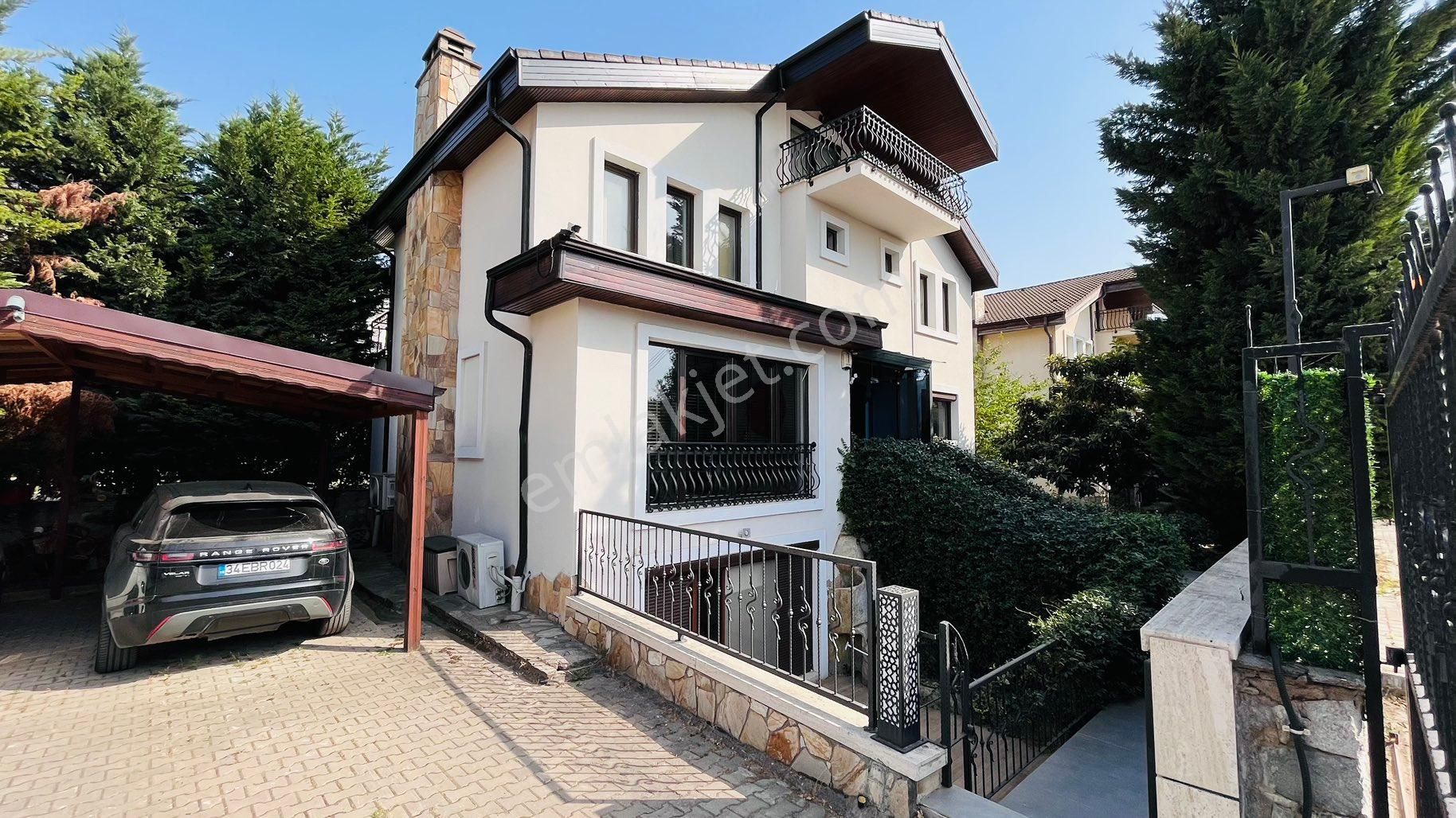Osmangazi Hüdavendigar Satılık Villa BURSA HÜDAVENDİGAR’DA SİTE İÇERİSİNDE SATILIK VİLLA