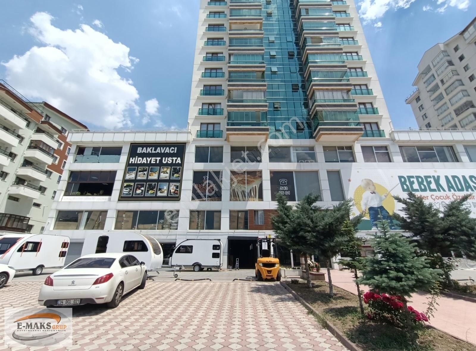 Mamak Durali Alıç Satılık Dükkan & Mağaza EMAKS/DOĞUKENT BULVARINDA/GENÇ BİNADA/420 M2 DÜKKAN+100 M2 DEPO