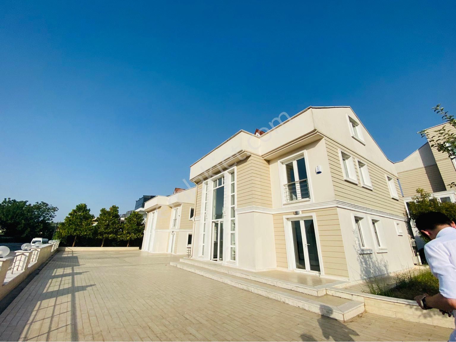 Osmangazi Hüdavendigar Satılık Villa BURSA HÜDAVENDİGAR’DA HARİKA KONUMDA SATILIK VİLLA