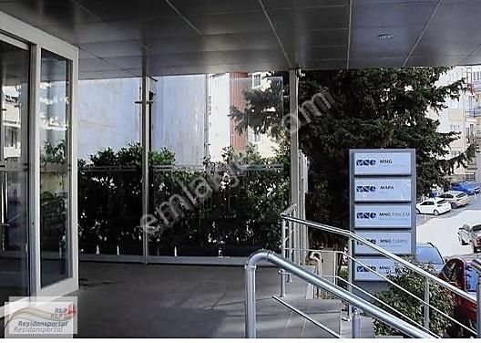 Beşiktaş Gayrettepe Kiralık Bina Beşiktaş Fulyada Sağlık Klinik Uygun Kiralık Teraslı Komple Bina