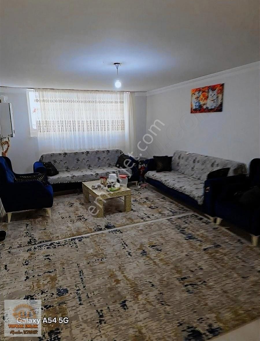 Polatlı Kurtuluş Satılık Daire POLATLI KURTULUS MAHALLESINDE 3+1 FULL YAPILI CADDE CEPELI DAIRE