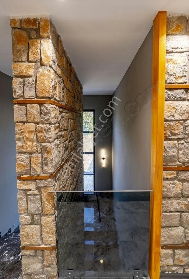 Alanya İncekum'da Satılık Taş Otantik Özel Yapım Havuzlu Villa - Görsel 26