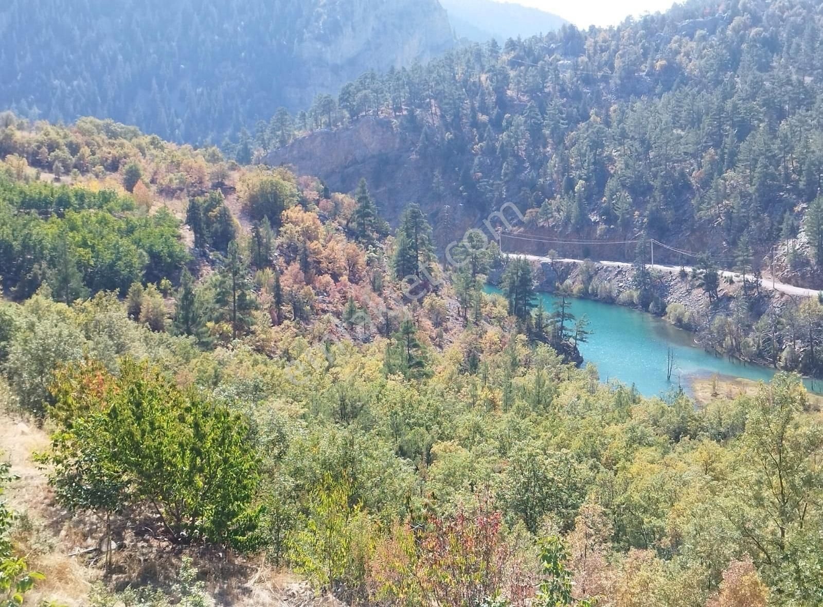 Alanya Karapınar Satılık Tarla ÇAYAARASI FAKIRCALI YAYLASINDA GÖL MANZARALI MÜSTAKİL ARSA