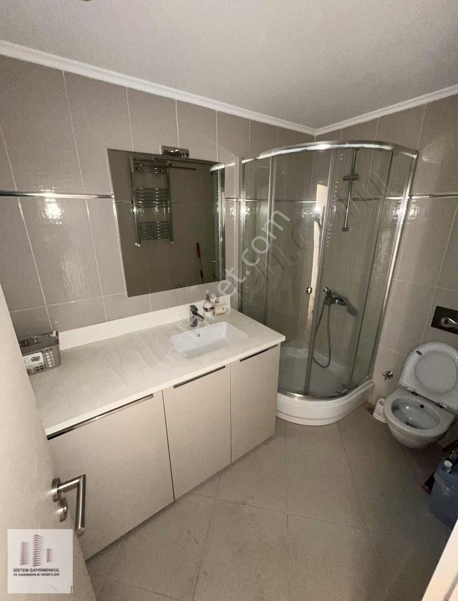 Küçükçekmece Atatürk Satılık Residence TEKNİK YAPIDA BOŞ SATILIK 1+1 DAİRE