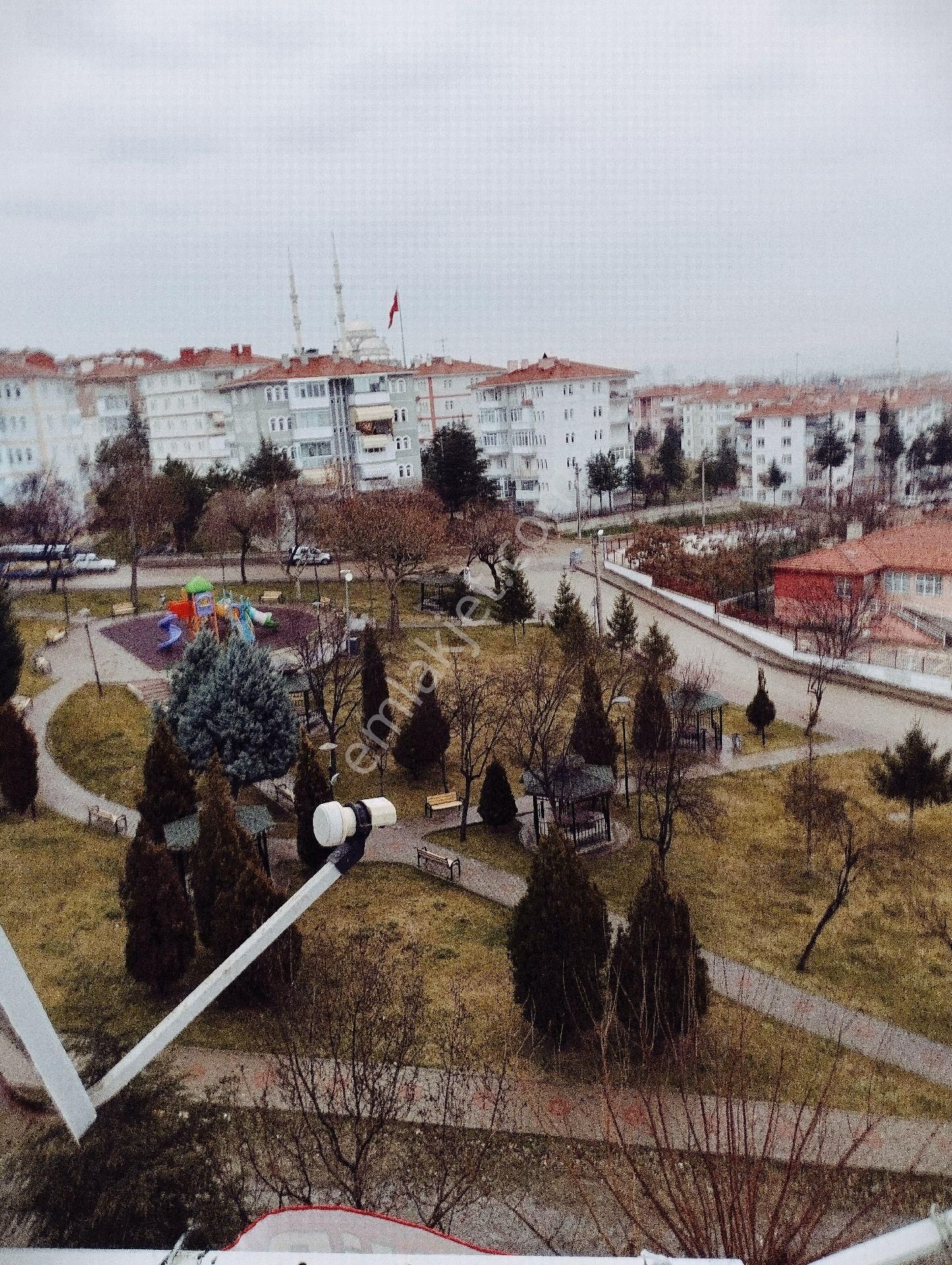 Sincan Gazi Osmanpaşa Satılık Daire Şehir manzaralı yeni millet bahçesi dibi AVM projesi nin önü