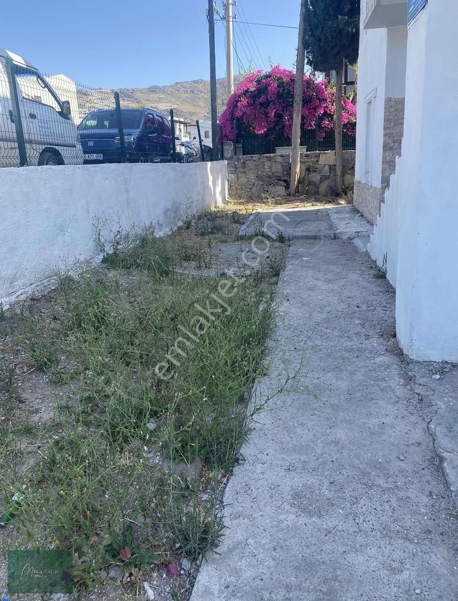 Bodrum Karabağ Satılık Daire Bodrum Turgutreis'de Yatırımlık Tek Tapuda Bahçeli 1+1 2 Daire