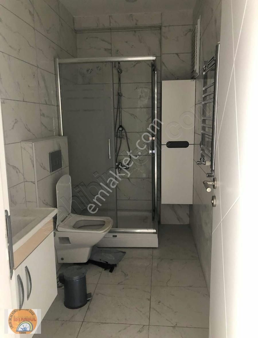 Bakırköy Sahile Yakın Satılık Komple Bina 4 Daire+iş Yeri - Görsel 9