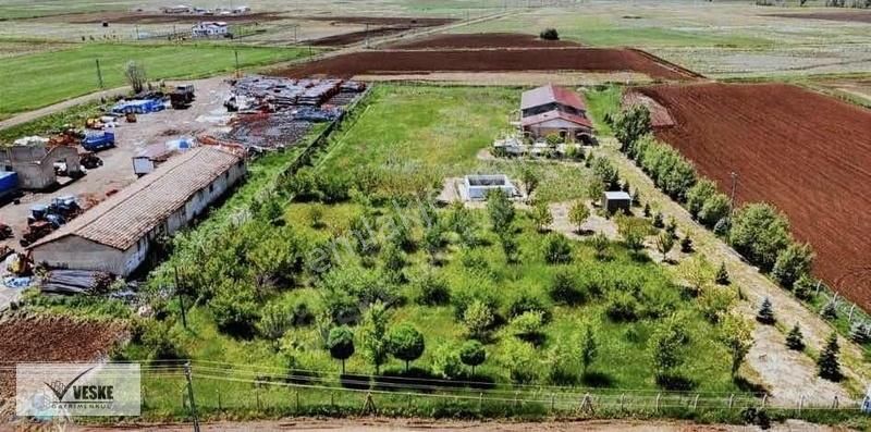 Sivas Merkez Çukurbelen Köyü Satılık Bağ & Bahçe VESKE'den Çukurbelen Erzincan-Sivas Yol Üzerinde Satılık Çiftlik
