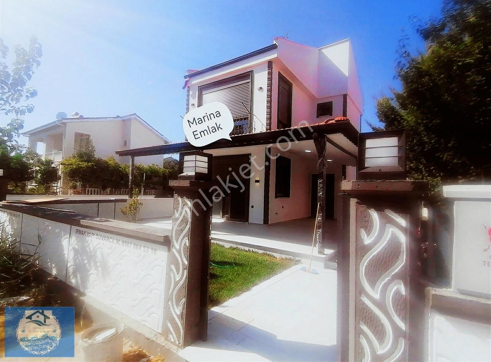 Ayvalık Altınova Satılık Villa MARİNADAN GENİŞ BAHÇELİ A PLAS LÜKS VİLLA (FIRSAT)