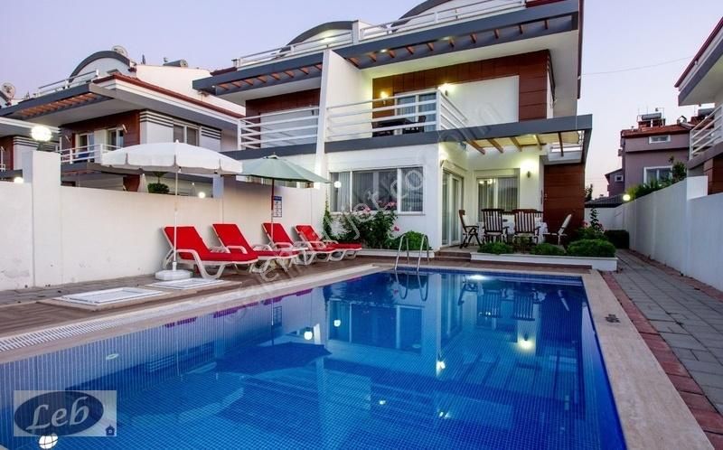 Fethiye Çiftlik Satılık Villa Fethiye Koca Çalış'da Satılık 3+1 Havuzlu Müstakil Villa