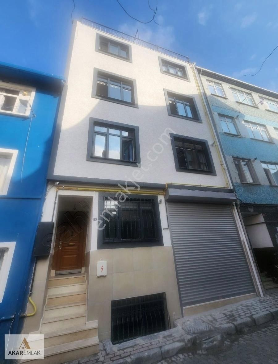 Fatih Ayvansaray Kiralık Daire Balat Merkezde Full Eşyalı 1+0 Stüdyo Daire