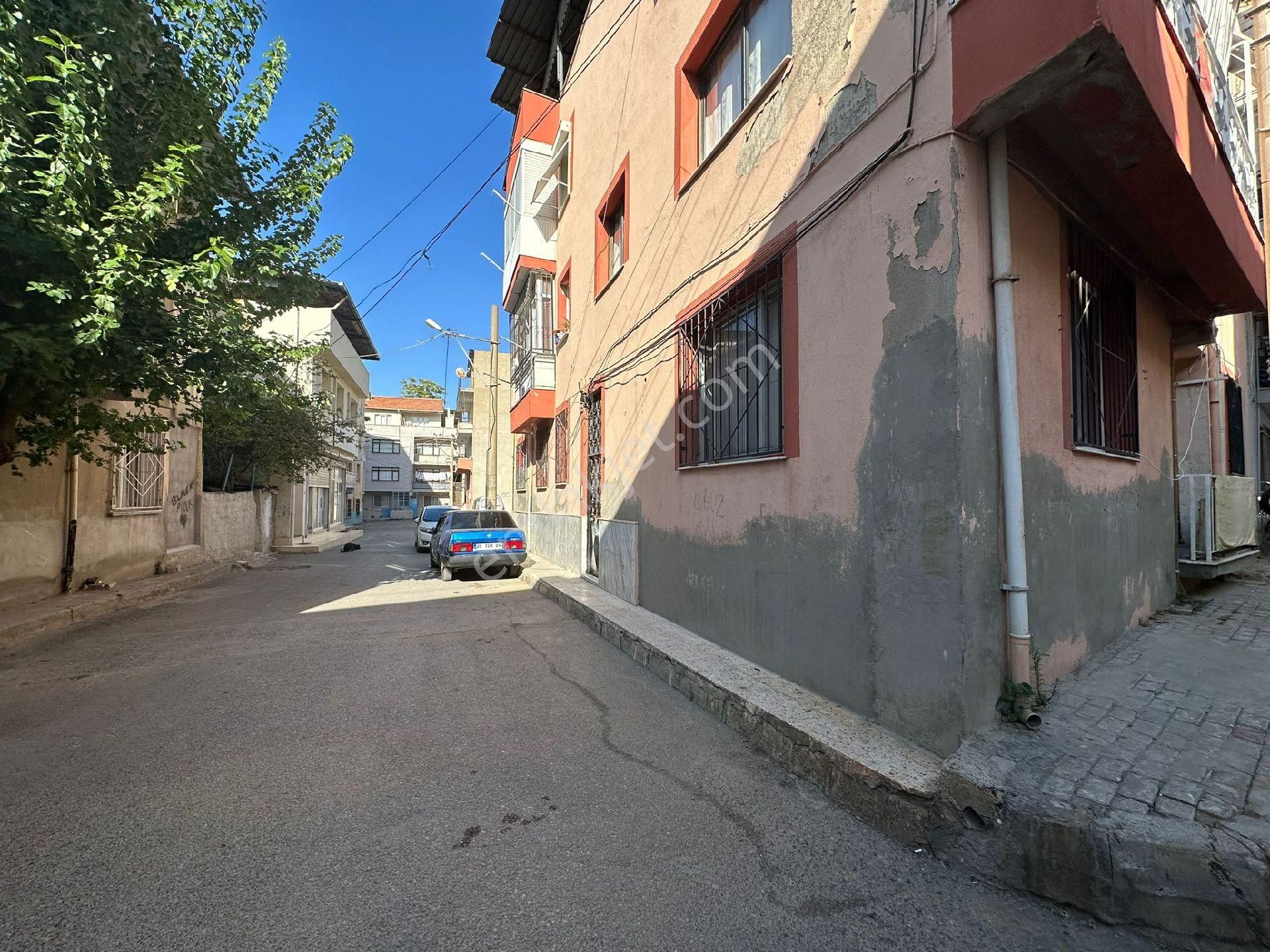 3 Katlı 5 Daire - Görsel 17