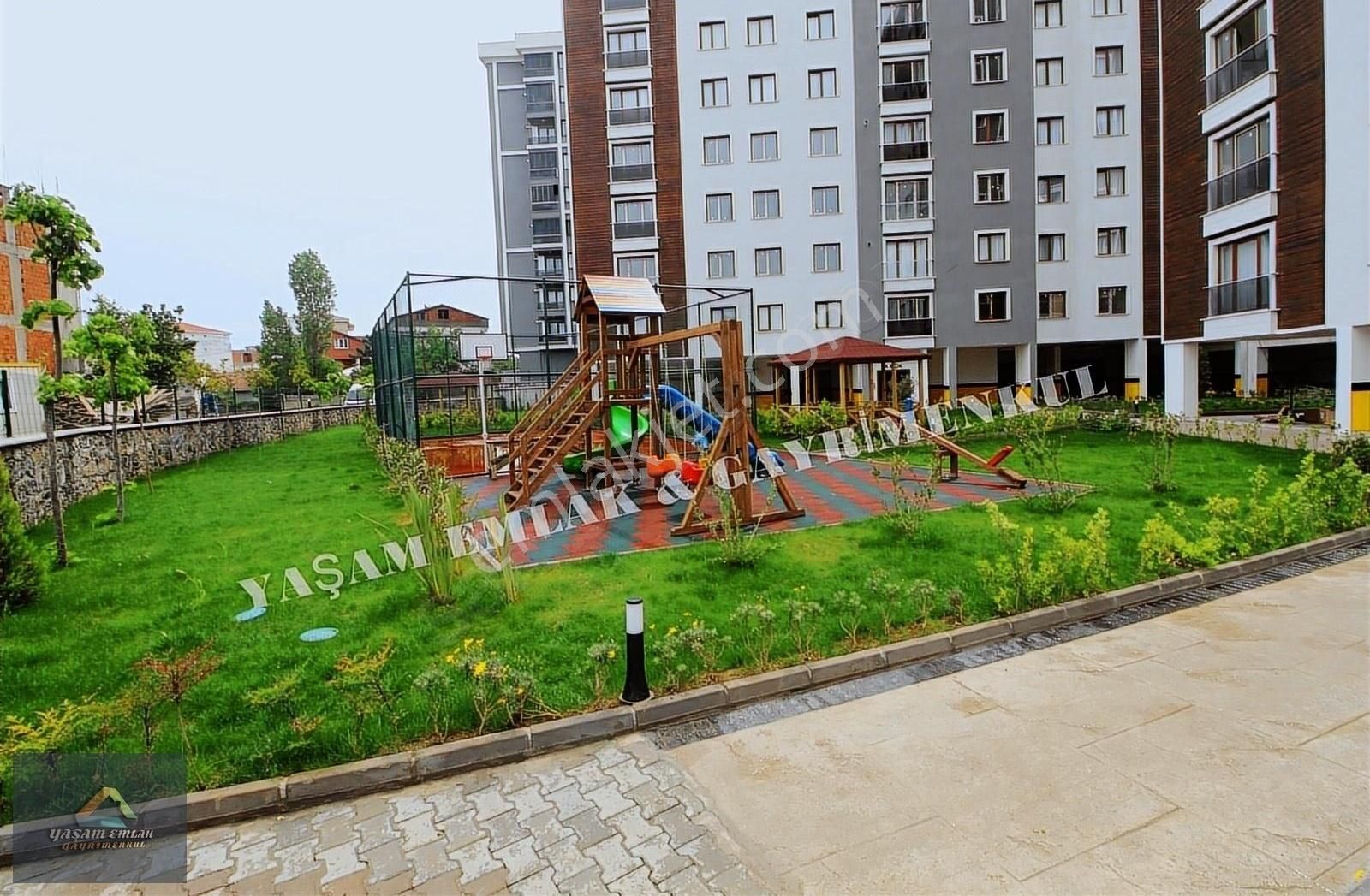 Pendik Sülüntepe Satılık Daire YAŞAM'DAN SÜLÜNTEPE'DE 2 BLOKLU SİTEDE LÜKS 2+1 SATILIK DAİRE