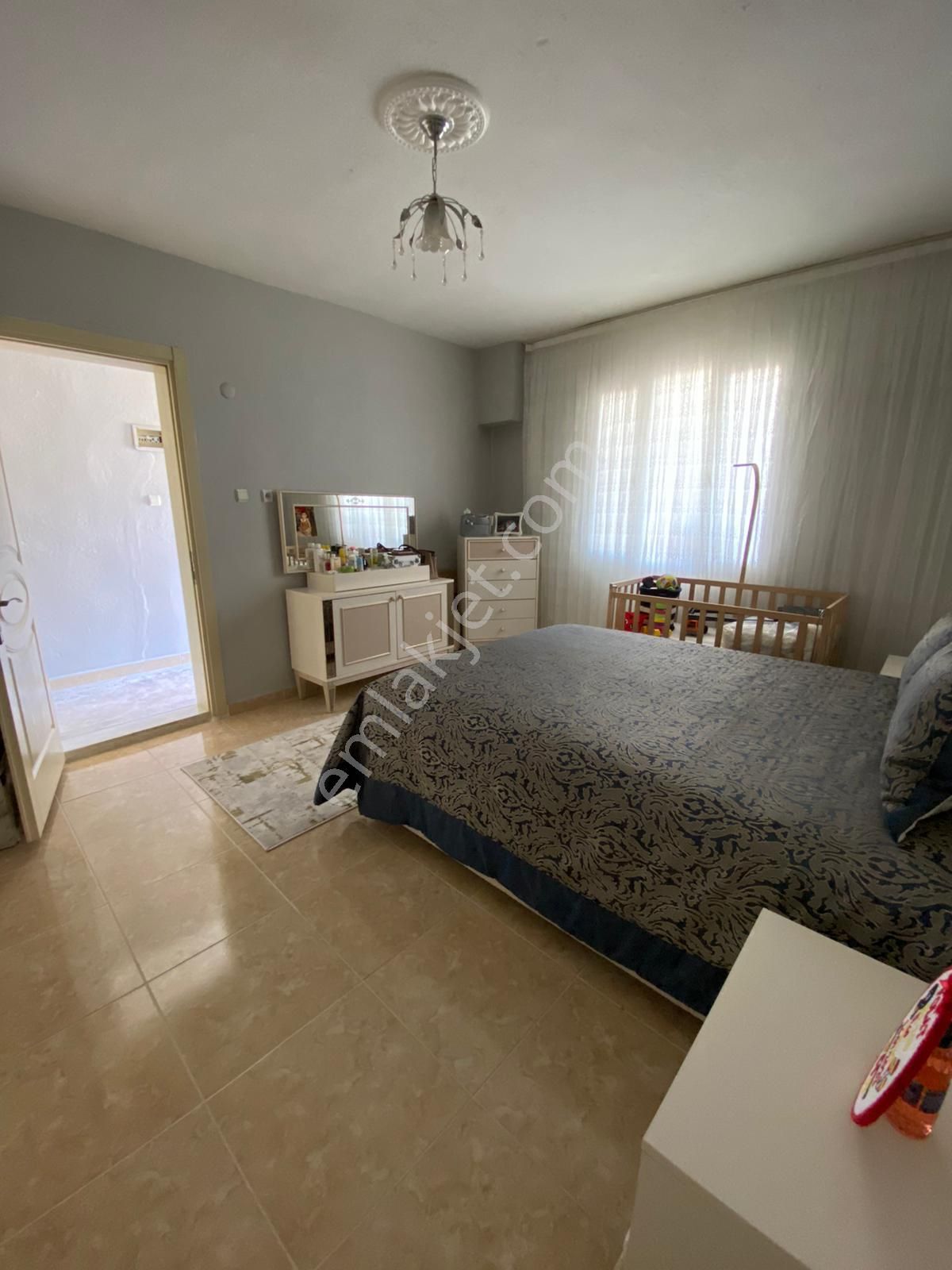 İzmir Torbalı Gold Emlaktan Satılık 3 Katlı Komple Bina - Görsel 11