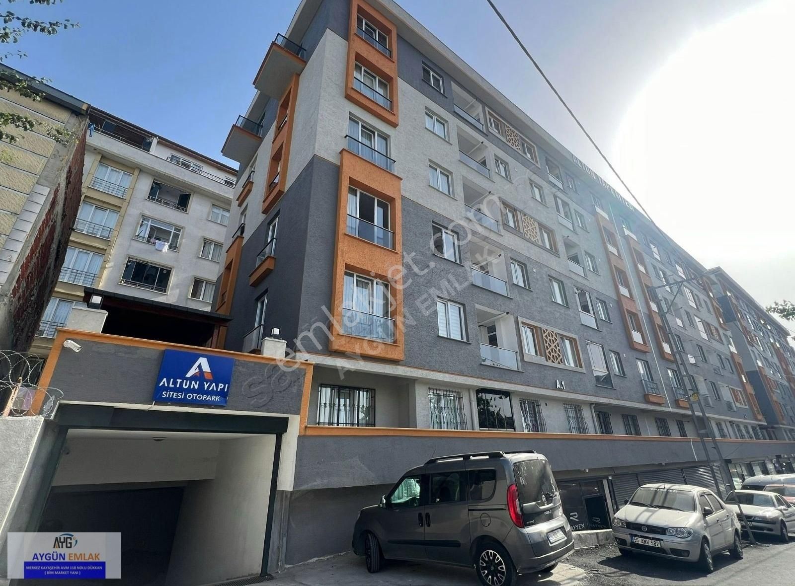 Başakşehir Güvercintepe Satılık Daire GÜVERCİNTEPE MAHALLESİNDE SİTE İÇERİSİNDE SATILIK 2+1101M2 DAİRE