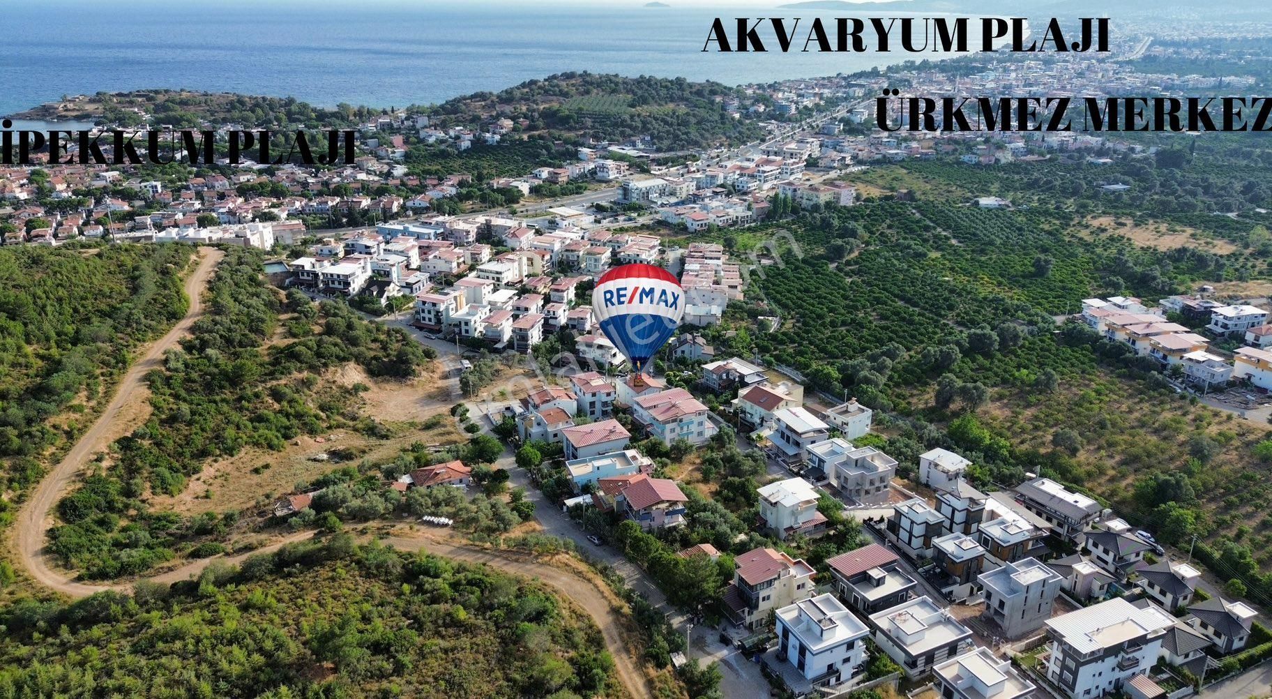 Seferihisar Mersin Alanı Satılık Villa  ÜRKMEZ DE 500MT2 ARSAC İÇİNDE TRİPLEX VİLLA