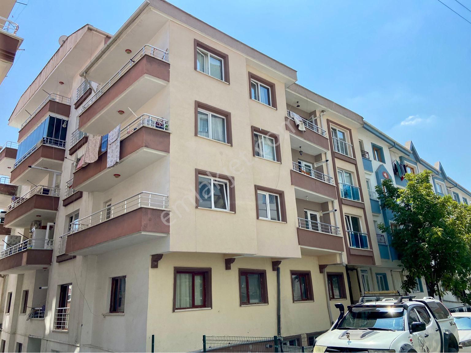 Etimesgut Alsancak Satılık Daire  ALSANCAK MAHALLESİNDE FULL YAPILI ARA KAT 3+1 GENİŞ OTURUM DAİRE