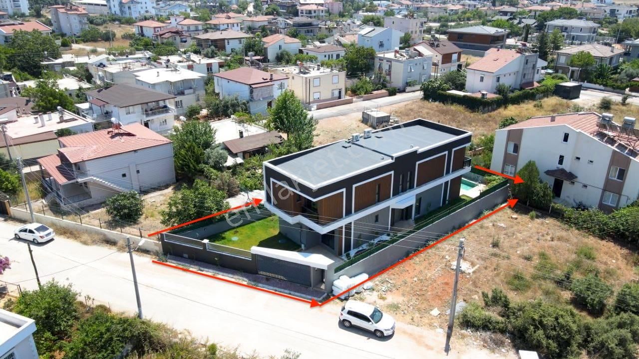 Döşemealtı Altınkale Satılık Villa  5+1  450M2 DÖŞEMEALTI LÜX VİLLA 