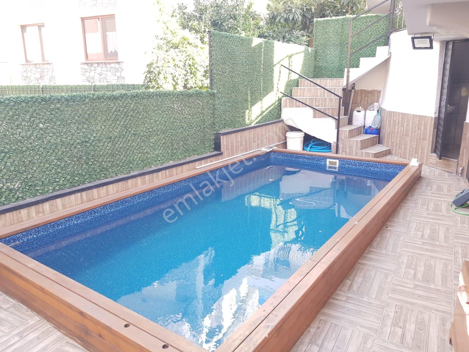 Müstakil Havuzlu Lüks Eşyalı Deniz Manzaralı Villa - Görsel 5